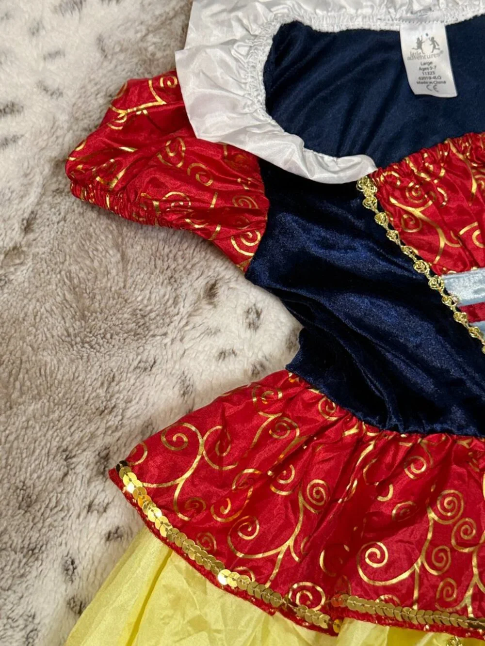Little Adventures Snow White costume girls 5T princess dress Halloween party